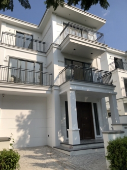 Hoàn thiện thi công phào chỉ công trình 131 Xô Viết Nghệ Tĩnh