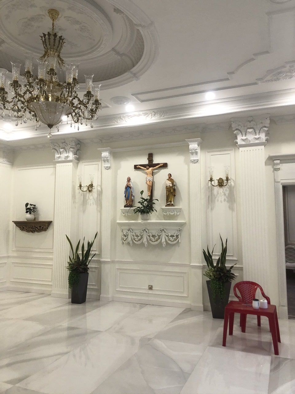 Hoàn thiện thi công phào chỉ biệt thự Bạch Đằng